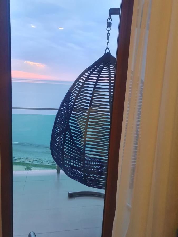 The Fresh Wave Hotel バトゥーミ エクステリア 写真